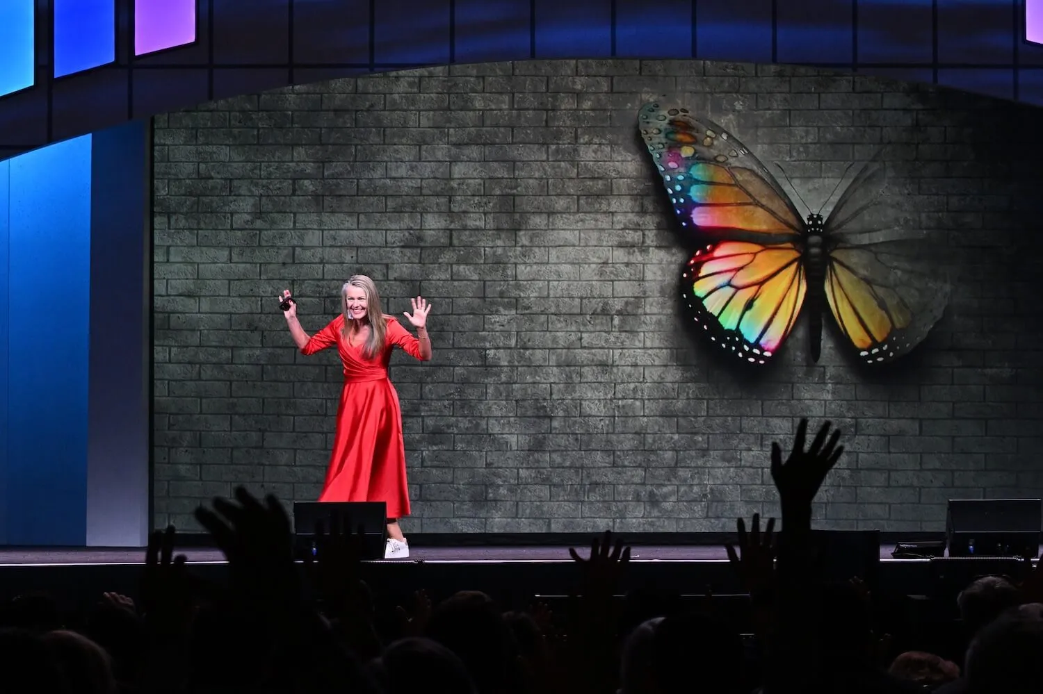 Why Event Planners Choose This Professional Resilience Speaker in APAC / Heidi Dening